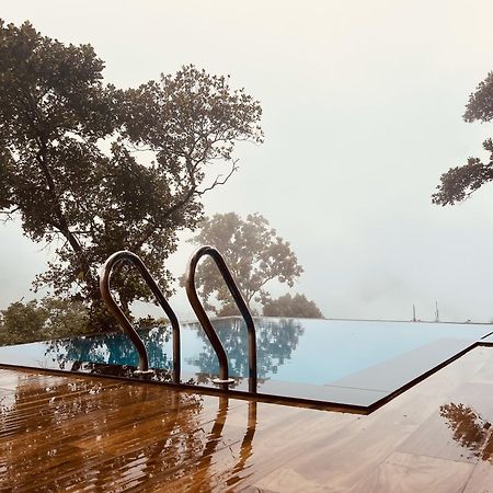 Mount Stratus Resort Vayalada Balussery Екстериор снимка