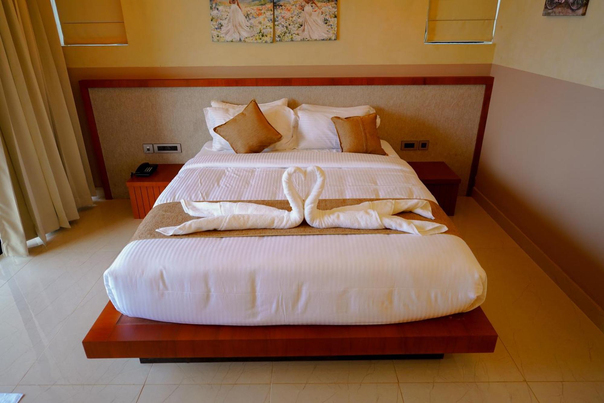 Mount Stratus Resort Vayalada Balussery Екстериор снимка